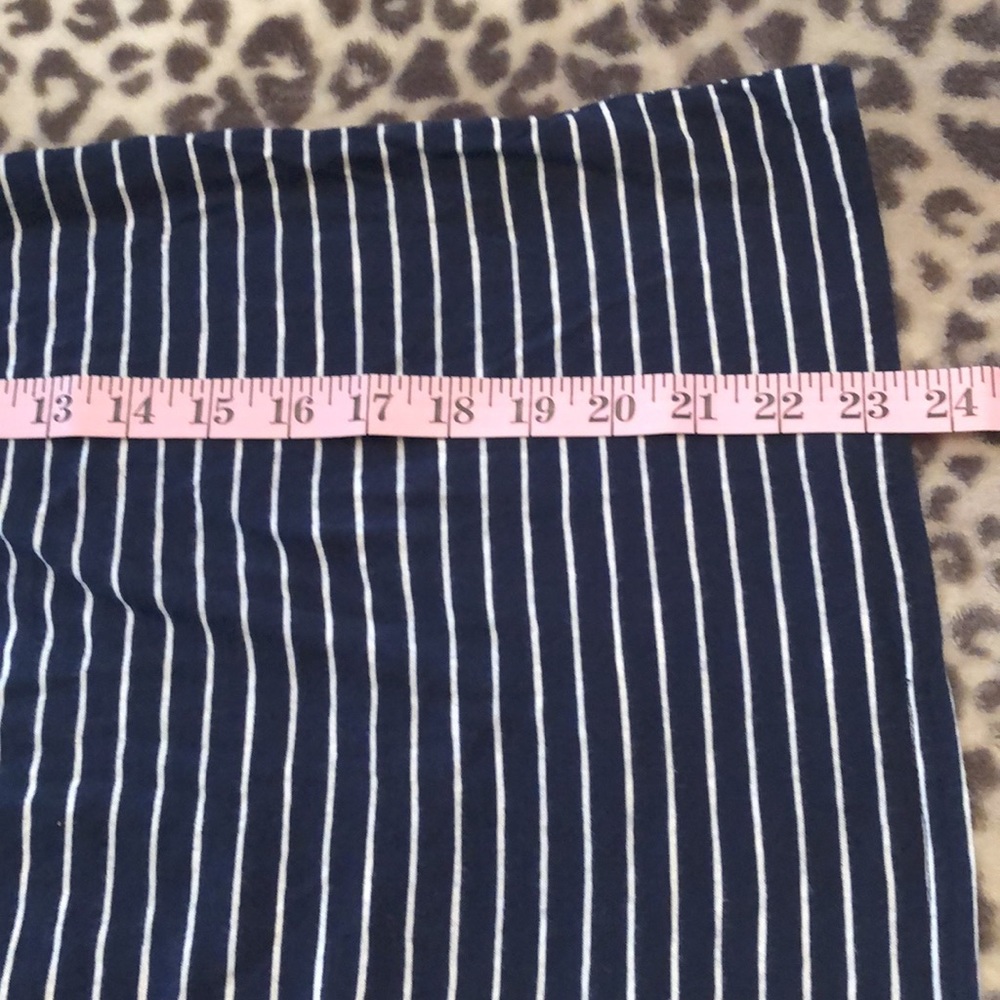 Old Navy Cotton Short Sleeve Navy Stripe Top Small Women’s - Picture 8 of 10